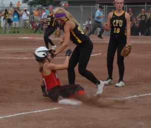 Emma Saddoris, tagged out at third. photo by Mike Ketelsen | Ketelsen Photography