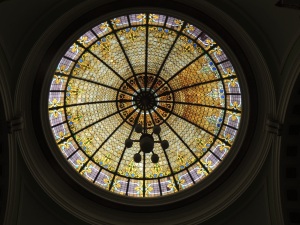 Courthouse Lg dome