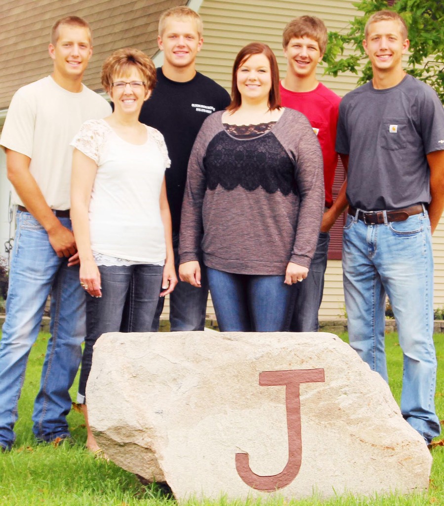 Cale, Jill, Noah, MacKenzie, Chase and Connor Juergensen