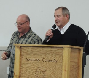 Auctioneers Jon Schaben (left) and Gary Rupiper helped set an auction record.  GCNO photo