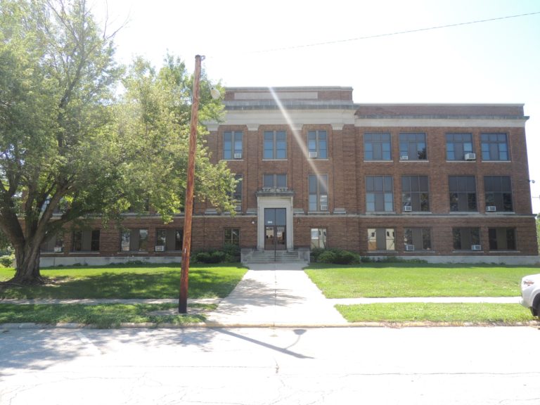 GCNO tours Greene County Middle School Greene County News Online