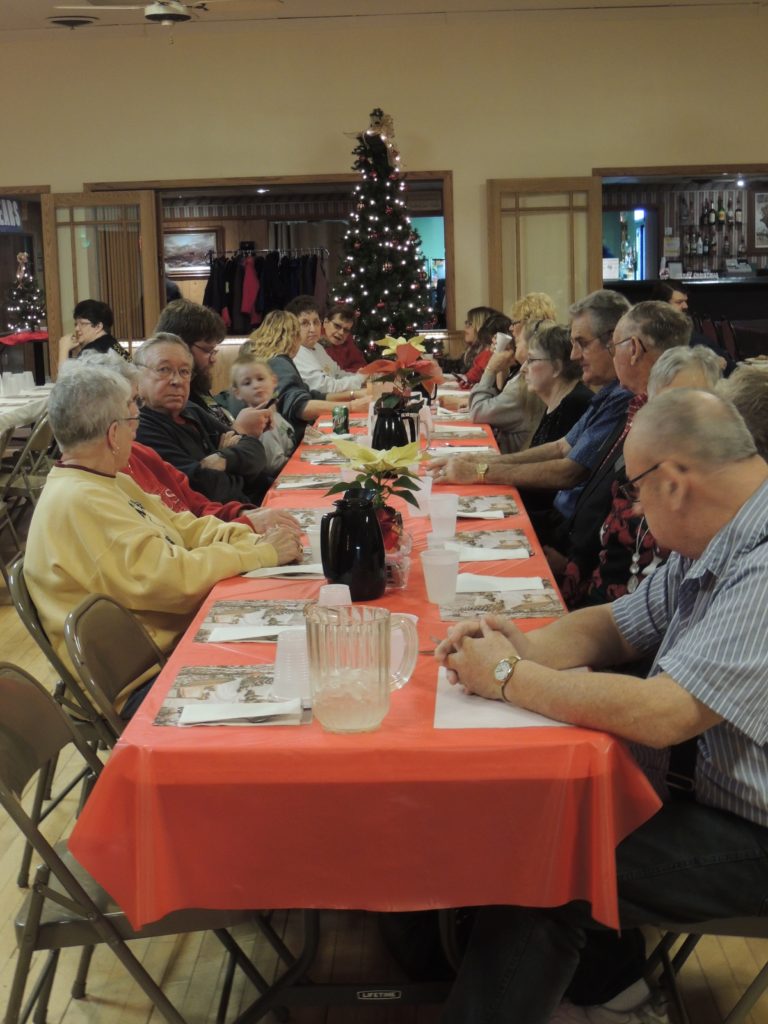Elks continue Christmas dinner tradition Greene County News Online